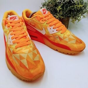 Nike airmax 90 ice atomic mango Sz 9.5 mens Orange and White